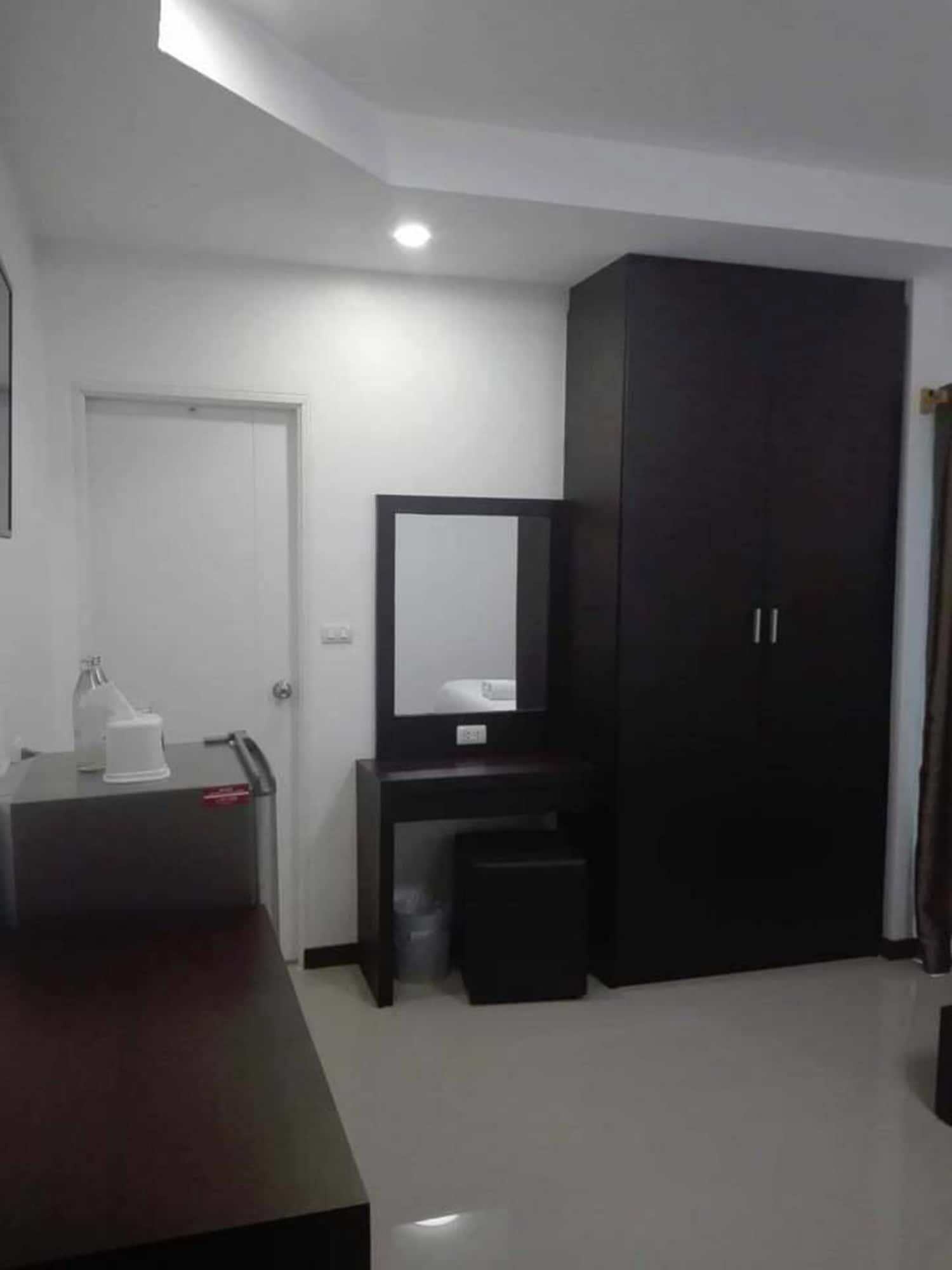Ud House Apart otel Udon Thani Dış mekan fotoğraf