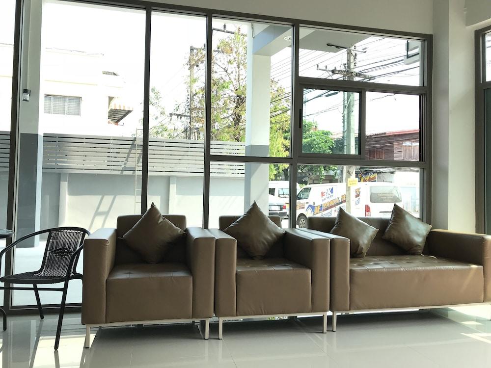 Ud House Apart otel Udon Thani Dış mekan fotoğraf