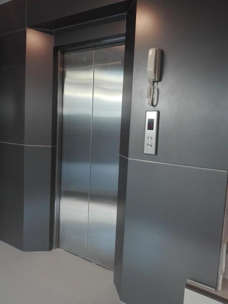 Ud House Apart otel Udon Thani Dış mekan fotoğraf